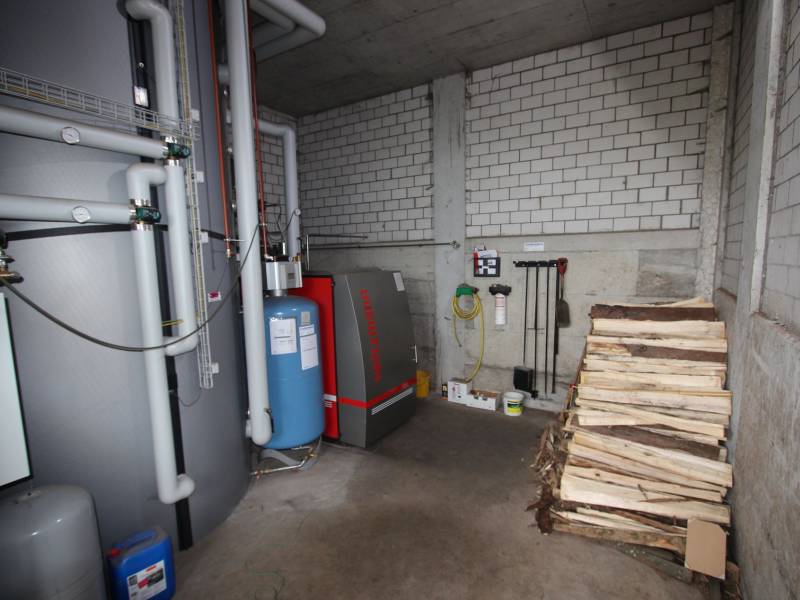 csm_referenzobjekt-stueckholzheizung-reit-pensionsstall-baar-3-heitzmann_3bafc20317.jpg
